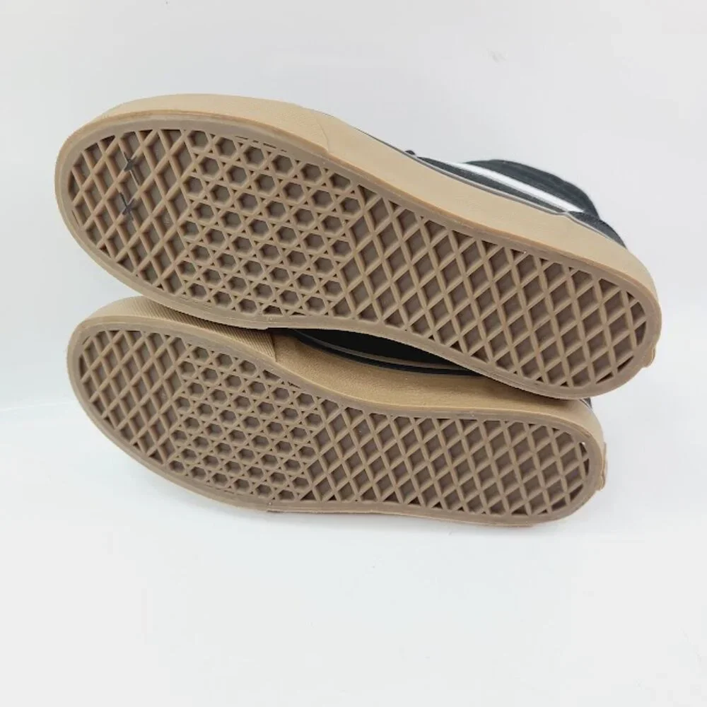 Vans Boy's Black Ward Hi Lace Up Gum Sole High-Top Athletic Sneaker‎ Size 6